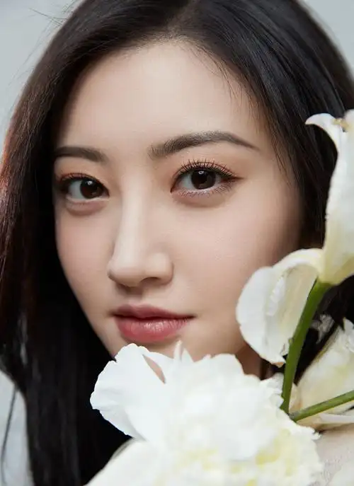 景甜时尚甜美代言写真图片13