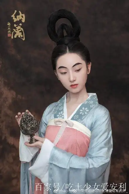 汉服小文化:什么是飞天髻