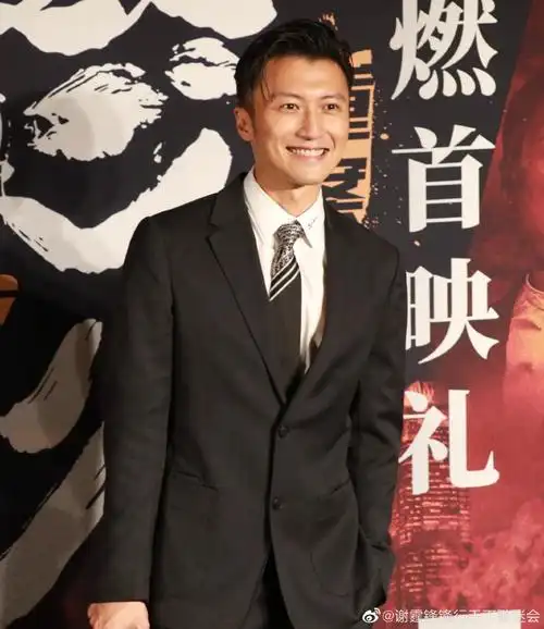 谢霆锋超话#电影怒火重案##怒火重案大卖#家里的天花板