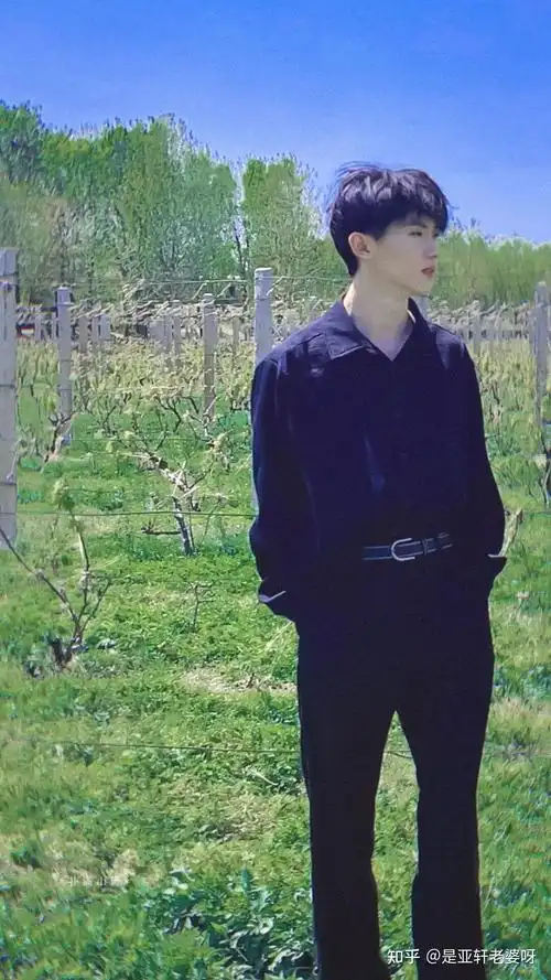 想要一些马嘉祺的照片像网图的那种最好