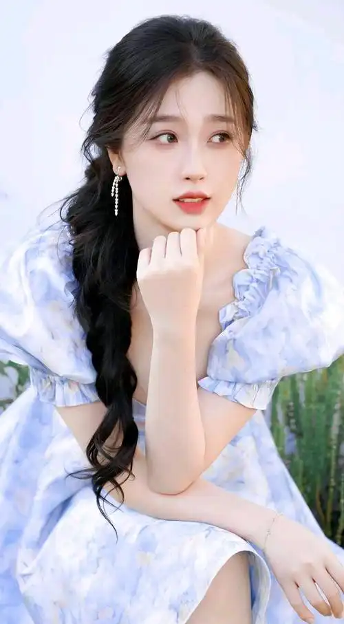 虞书欣大图欣赏