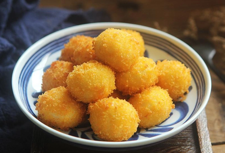 不要直接下锅炸,记住这2步,不爆裂露馅,香脆酥糯|汤圆|南瓜饼|油炸