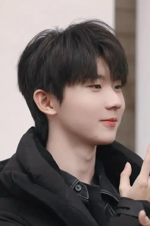 马嘉祺我们的歌##时代少年团 lv香港大秀