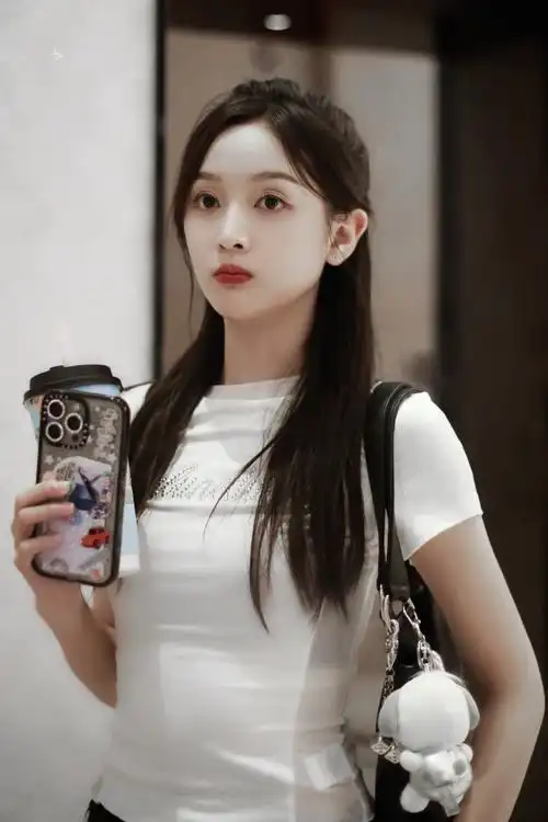 吴宣仪#  昨天太可爱啦@吴宣仪_betty