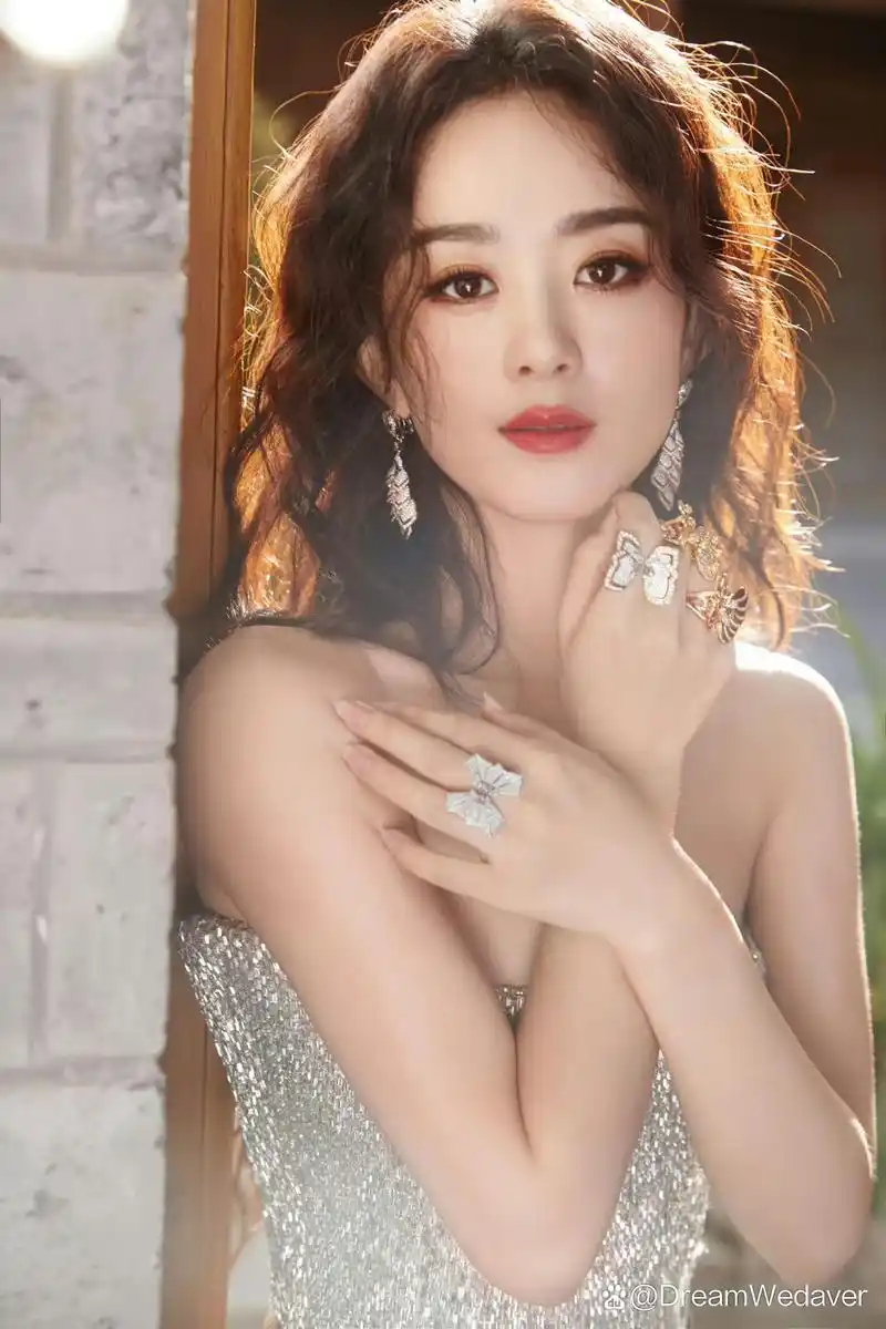 杨紫,赵丽颖:越来越时尚啦!