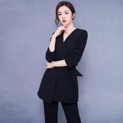 王晓晨明星同款2021新款春秋职业西装套装韩版黑色ol西服两件套女