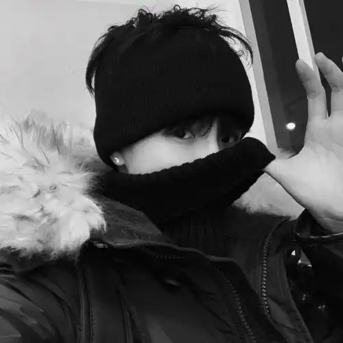 第一眼就会让你心动的真人霸气帅哥头像冷酷王子