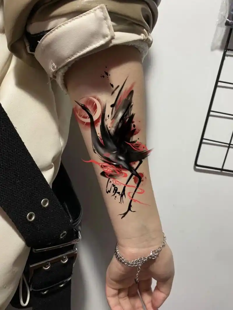 鹤小臂旧纹身遮盖|小臂小图遮盖 #遮盖纹身# ##杭州纹身# #虎牙刺青