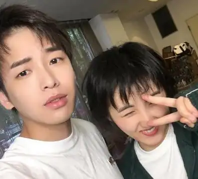 张子枫被问选男友标准她仅仅说了3个字网友说的是彭昱畅