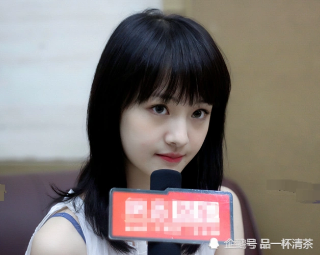 难怪都称郑爽"小仙女",看到她18岁素颜照,果然是内娱第一小白花_腾讯