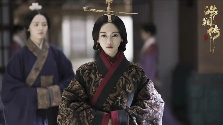 《皓镧传》吴谨言演绎"硬核王后" 气场全开金句迭出