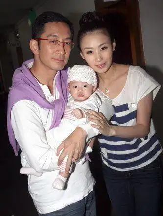 吴启华承认将与嫩妻离婚:这是最合适的做法