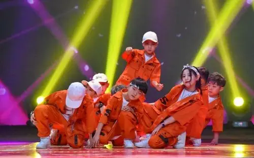 吉林省青少年街舞表演