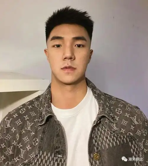 超火爆的3款"两边铲"短发,干净帅气有魅力,潮男早就剪上了|发型|刘海