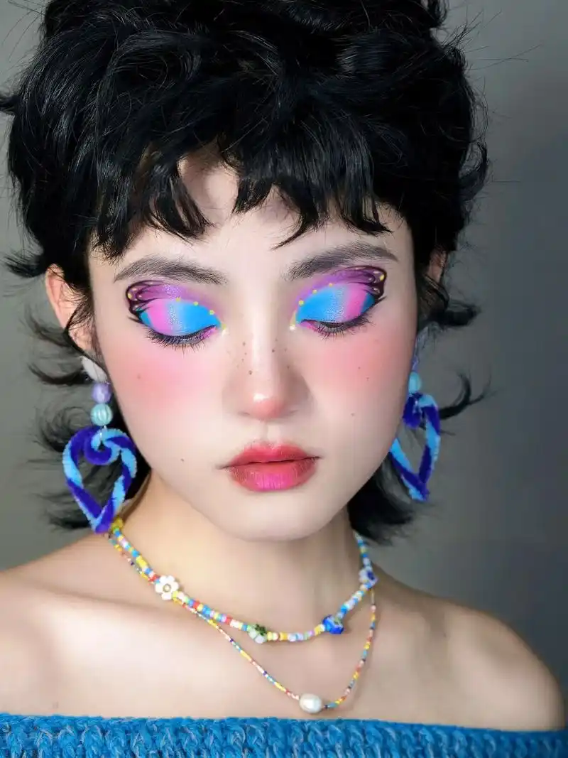 蓝闪蝶03.仍然是蝴蝶最让我心动#创意妆 #化妆分享 #今天 - 抖音