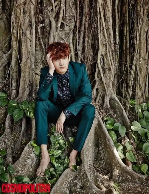 东方神起昌珉最新画报公开 亲近自然展型男魅力(组图)