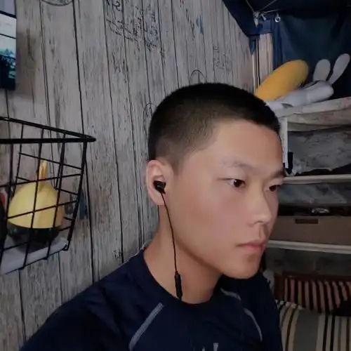 当少年成为军人.#寸头男孩  #男大学生