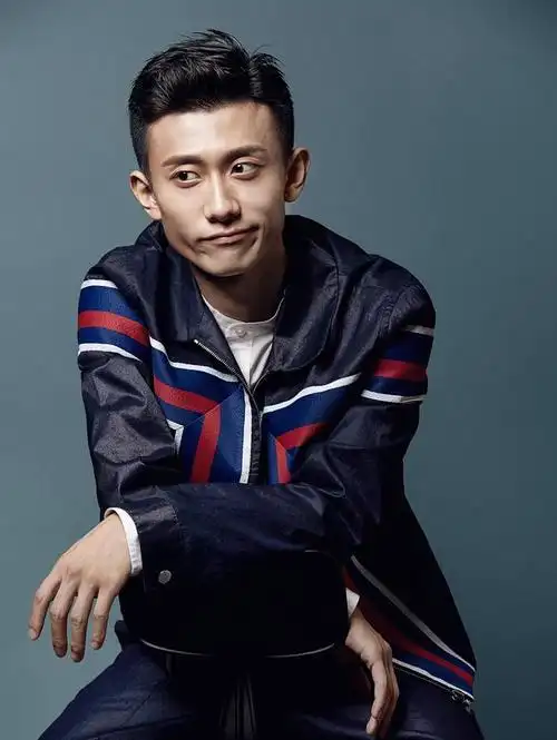 张一山经纪公司经纪人怎么联系热点斛珠夫人豆瓣开分49合理吗