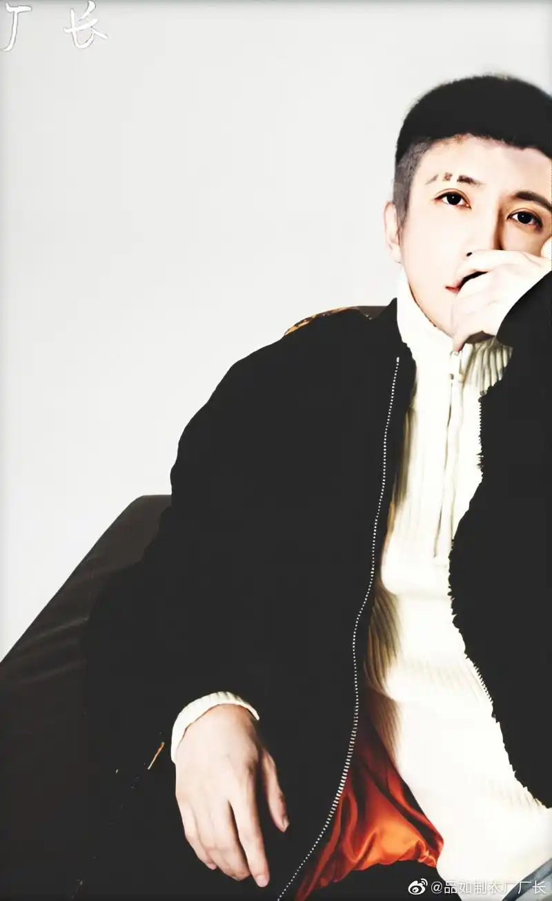 寸头薛之谦原来长这样?粉丝神仙p图请查收