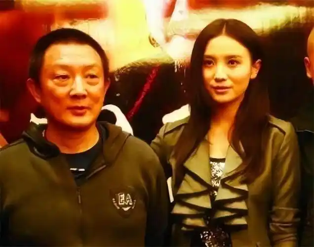 回顾狠人大宋佳抛病夫戏导演攀富豪她的上位史太精彩