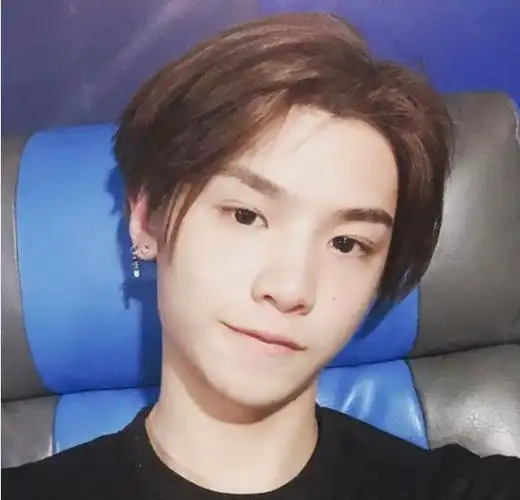 npc男团素颜照justin青涩,蔡徐坤阳光,朱正廷依旧撩人