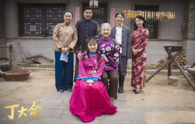 《丁大命与山杏》是一部年代抗战剧,讲述的是性格