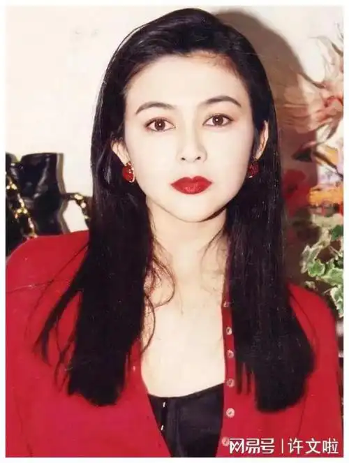 62岁关之琳酒吧狂欢,80后青春女神美貌依旧|林青霞|王祖贤|张曼玉|女