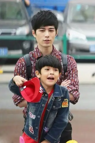 陈爸爸和陈思成