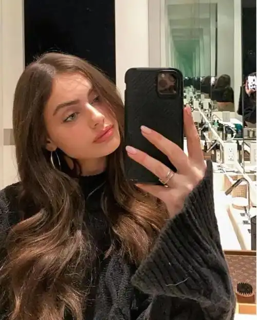 世界级美女亚尔·谢尔比亚