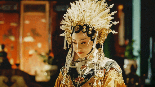 谭卓演绎昆曲《贵妃醉酒》