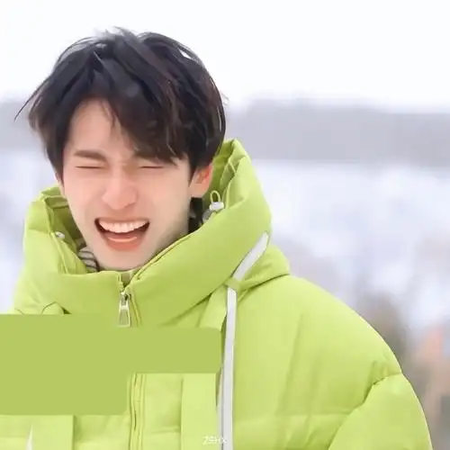 看给我孩子笑成一只叉烧包了( 07▽`)#严浩翔 极限挑战