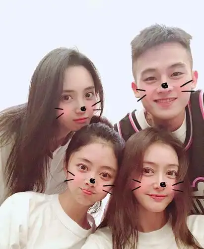 我不允许有人错过《民初奇人传》欧豪谭松韵阳台上的吻戏,甜过头!