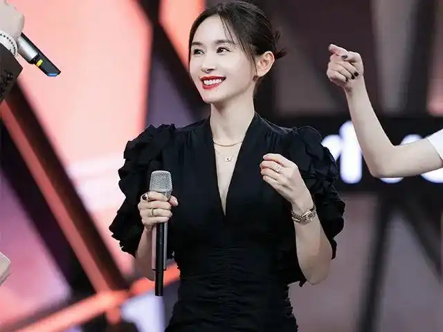 王子文上快本印证一句话归来还是少女