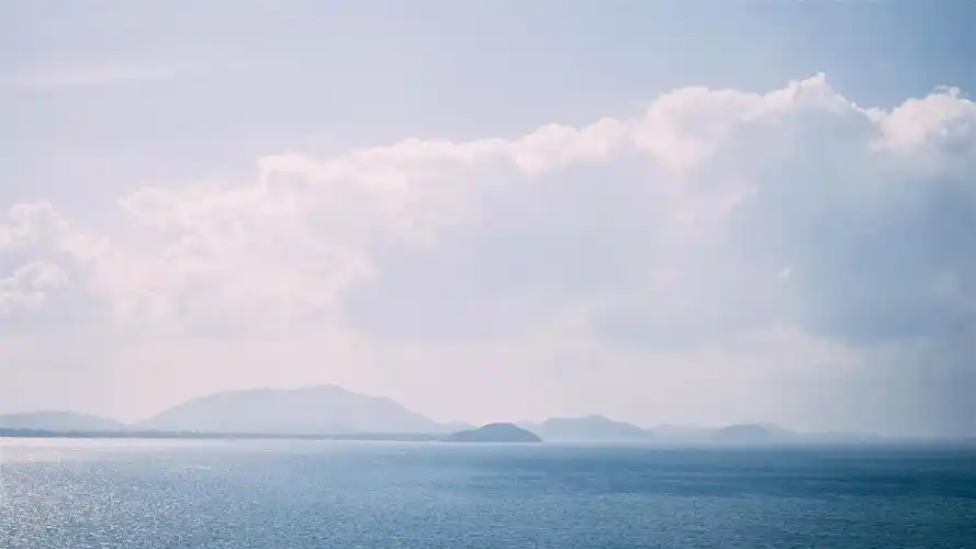 静谧清新海洋风景高清桌面壁纸