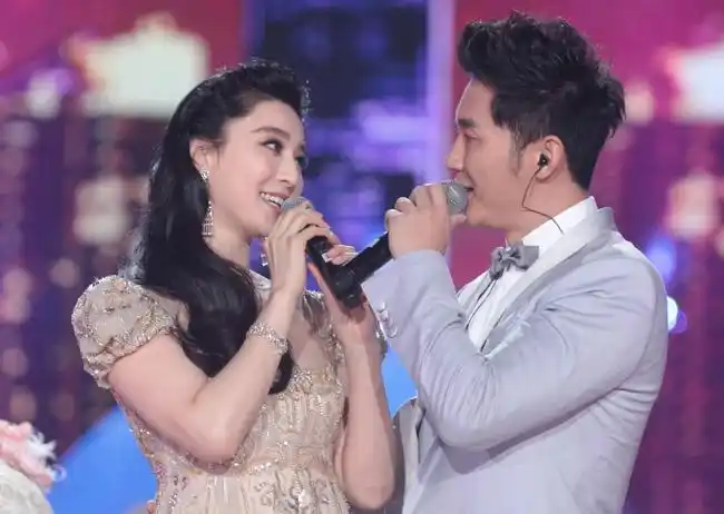 李晨范冰冰秀恩爱 网友直呼简直就是太虐狗(2)