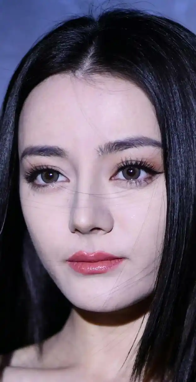 迪丽热巴简直太美了 67#迪丽热巴高清怼脸未修生图