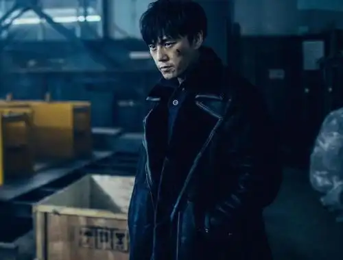 无证之罪  严良  (秦昊 饰)