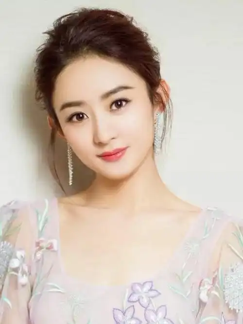 赵丽颖告诉你圆脸适合的发型#赵丽颖#完美妆容