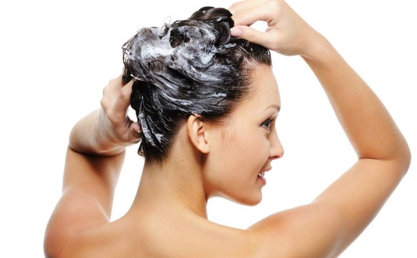 女性洗头有哪些禁忌女性洗头要注意什么图