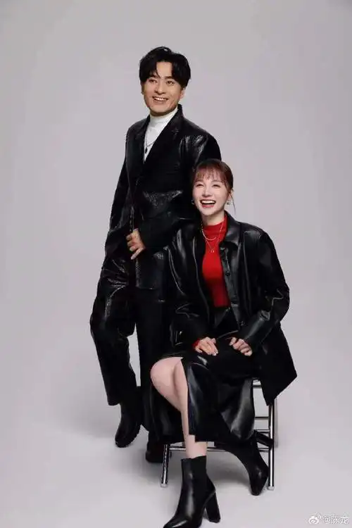 陈龙章龄之晒照庆结婚纪念日 高调表白惹人羡