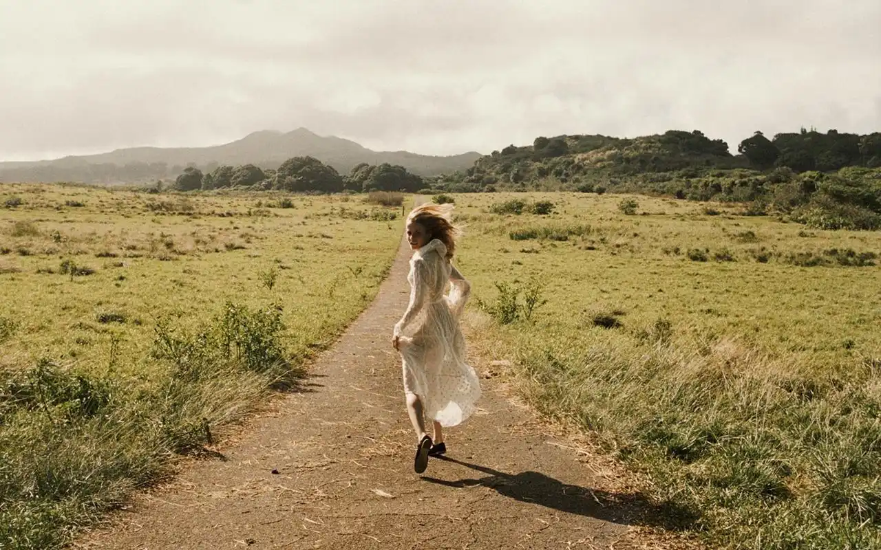 欧美文艺范美女图片桌面壁纸高清大图预览1920x1200_美女壁纸下载_美