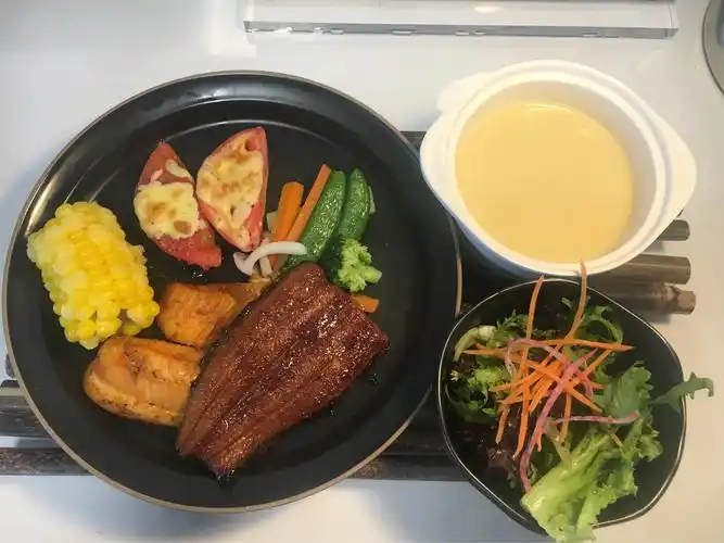 大东宝马eex餐厅9月27日午餐