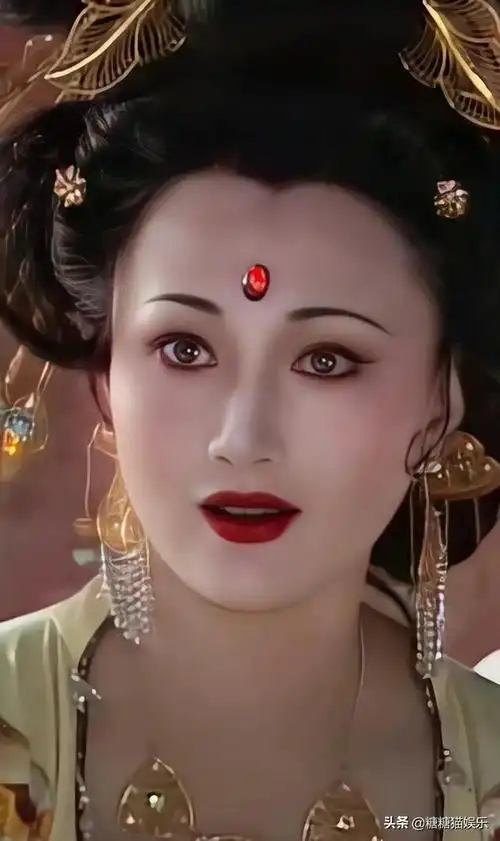 林芳兵版杨贵妃气质高贵太好看了