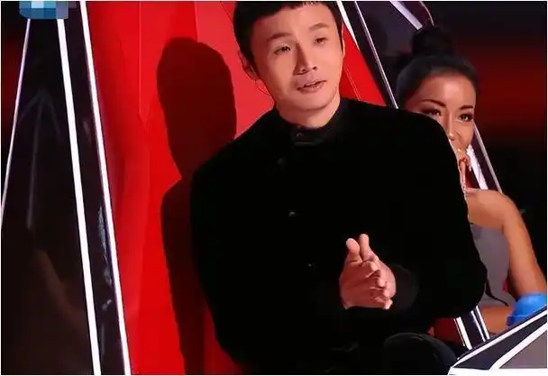 好声音导师现状大揭秘有人半年狂赚46亿有人暴瘦惊人60斤