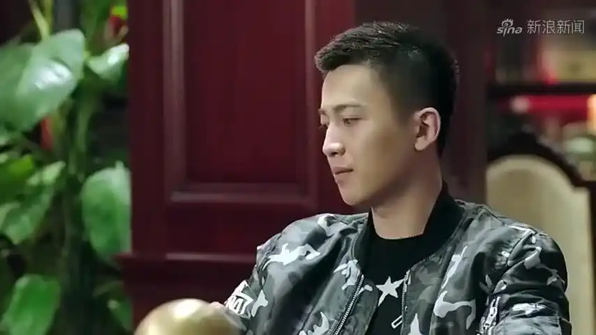 鸡毛飞上天:陈路网线被拔,生气质问,不料被一个眼神吓到了