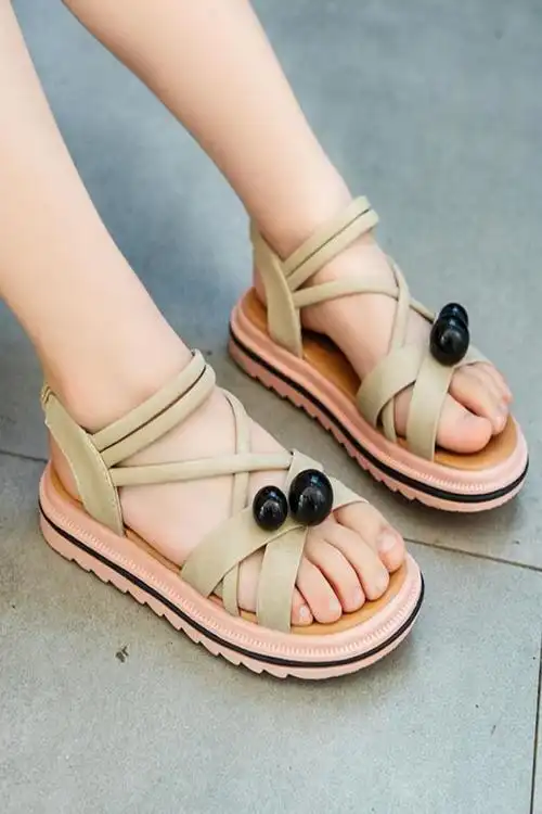 2021夏季新款韩版女童凉鞋时尚防滑软底中大童沙滩鞋小学生表演鞋