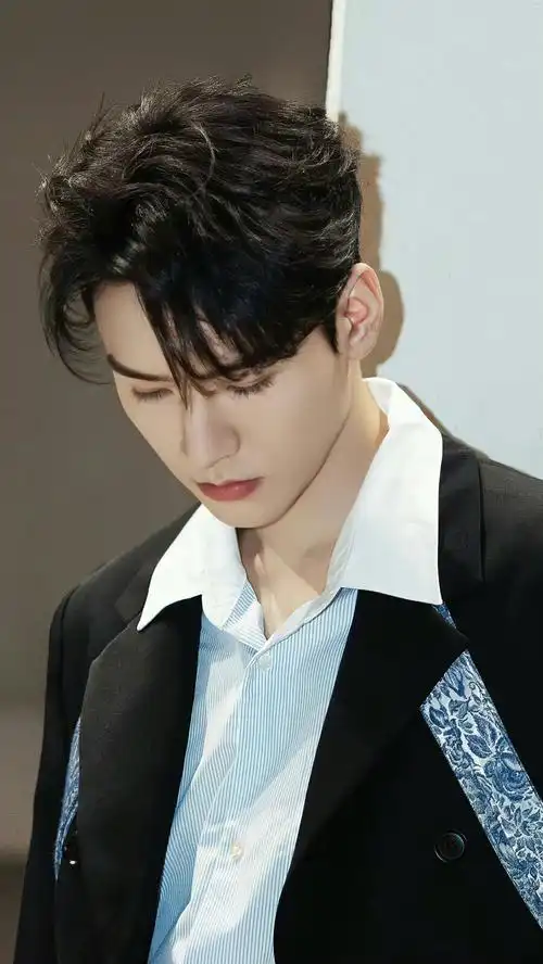 徐福记直播 龚俊 - 堆糖,美图壁纸兴趣社区