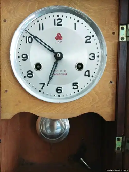 文革时期六七十年代老上海三五牌555牌老座钟老钟表机械上弦老式台钟