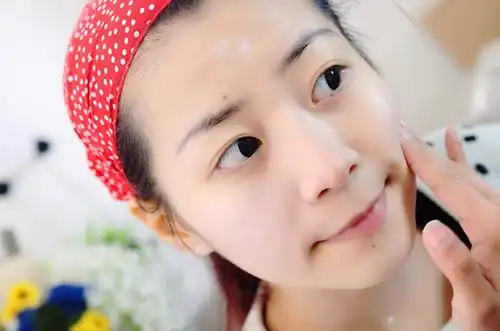 夏季简单美白方法 蜕变白皙美人