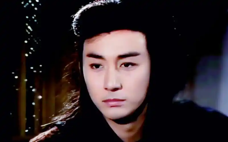 吴岱融〗四只古装小cut/ 喜欢看他们吃啊什么的～简单可爱愿平安的